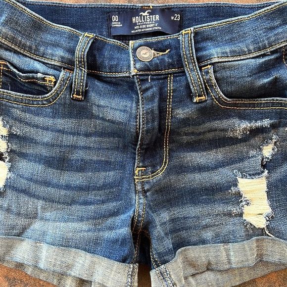 hollister shorts - Picture 2 of 4